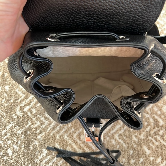 Black Gucci Backpack, like new, never used - Picture 4 of 7